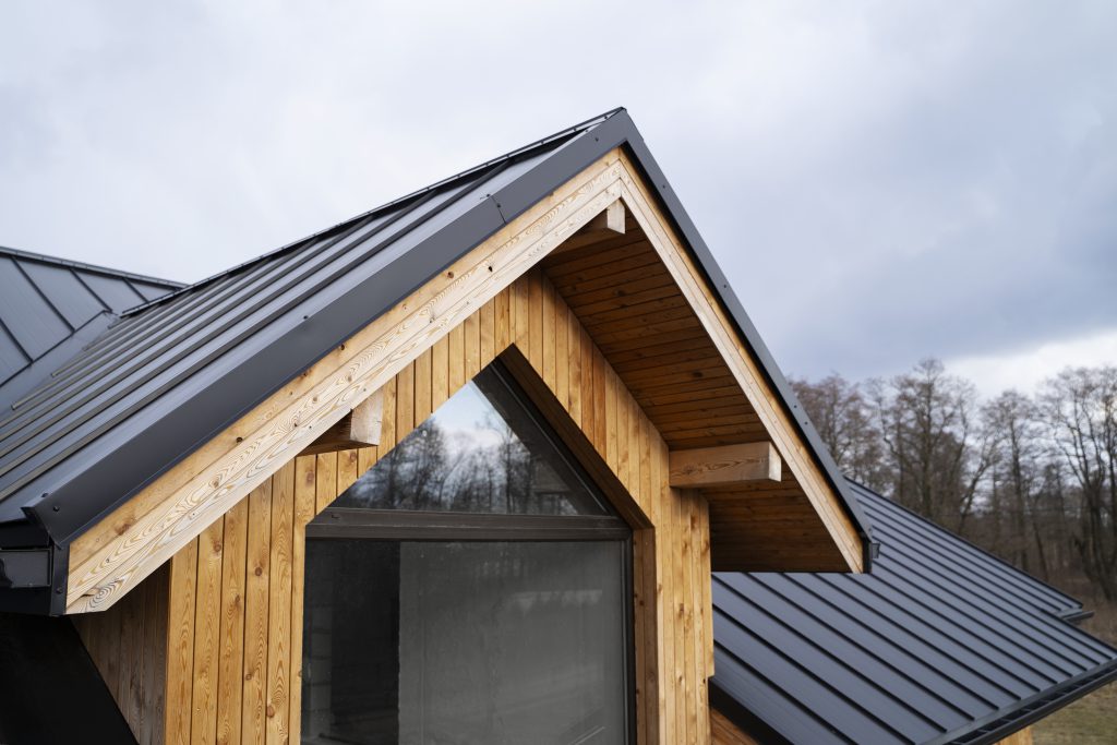 legno-tetto-isolato